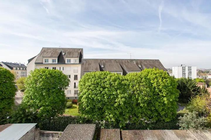 Le Studio Parisien Boissy-Saint-Léger Zewnętrze zdjęcie